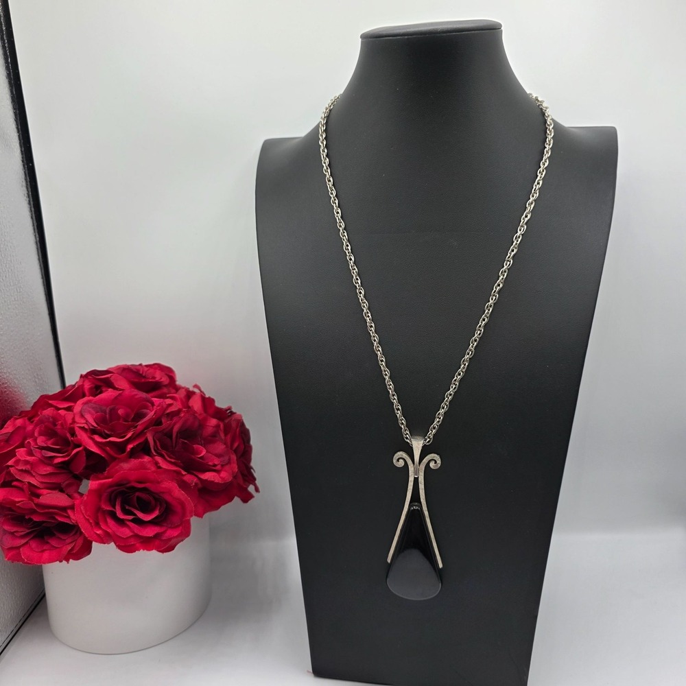 AVON Modern Art Pendant Necklace Silver Tone Black Stone Art Deco Style Used